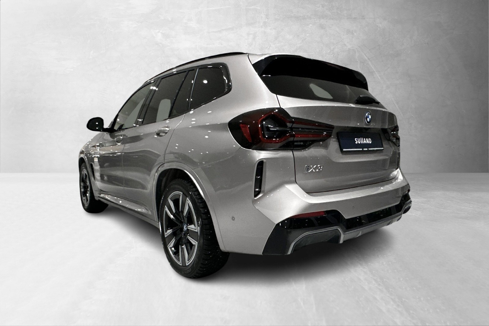 BMW iX3