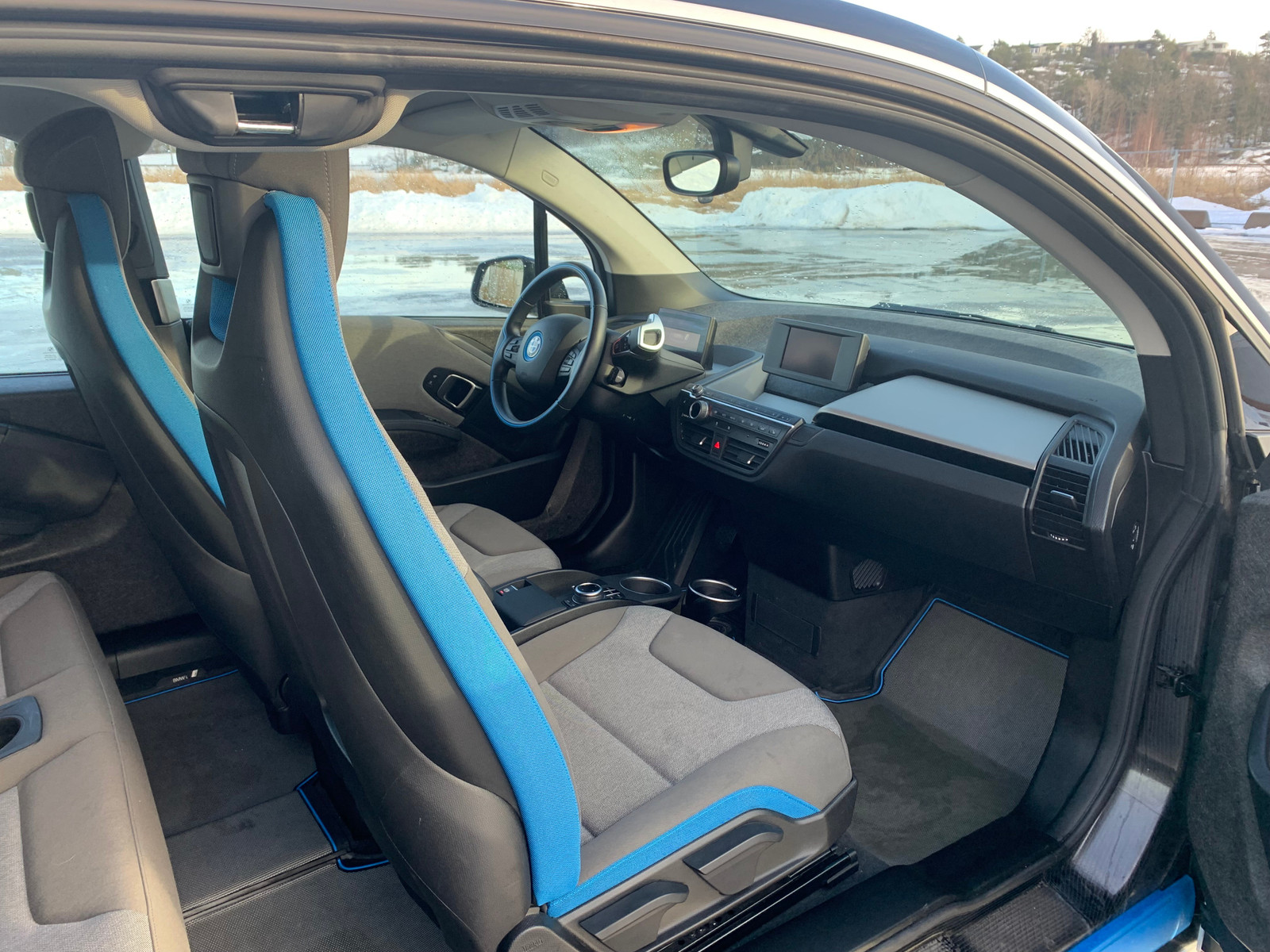 BMW i3