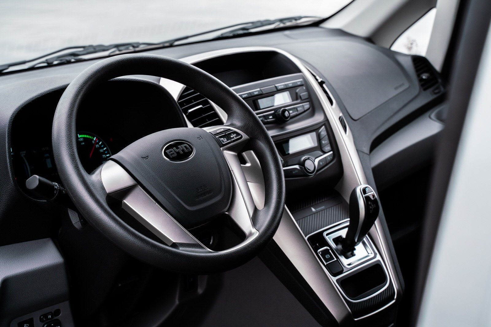 BYD T3