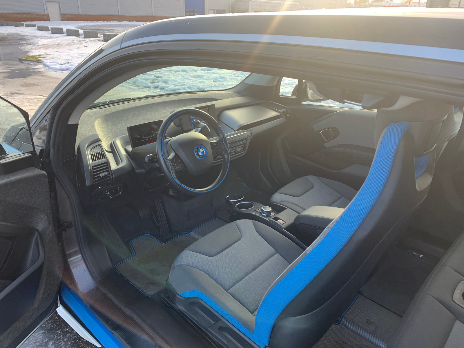 BMW i3