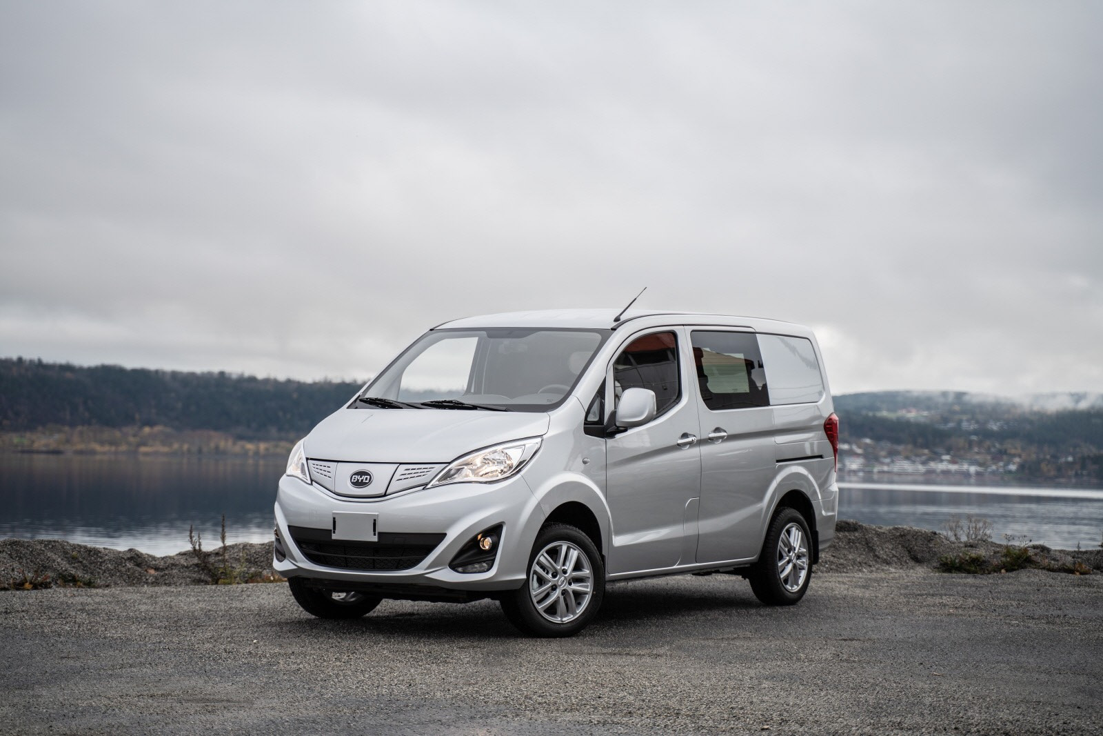 BYD T3