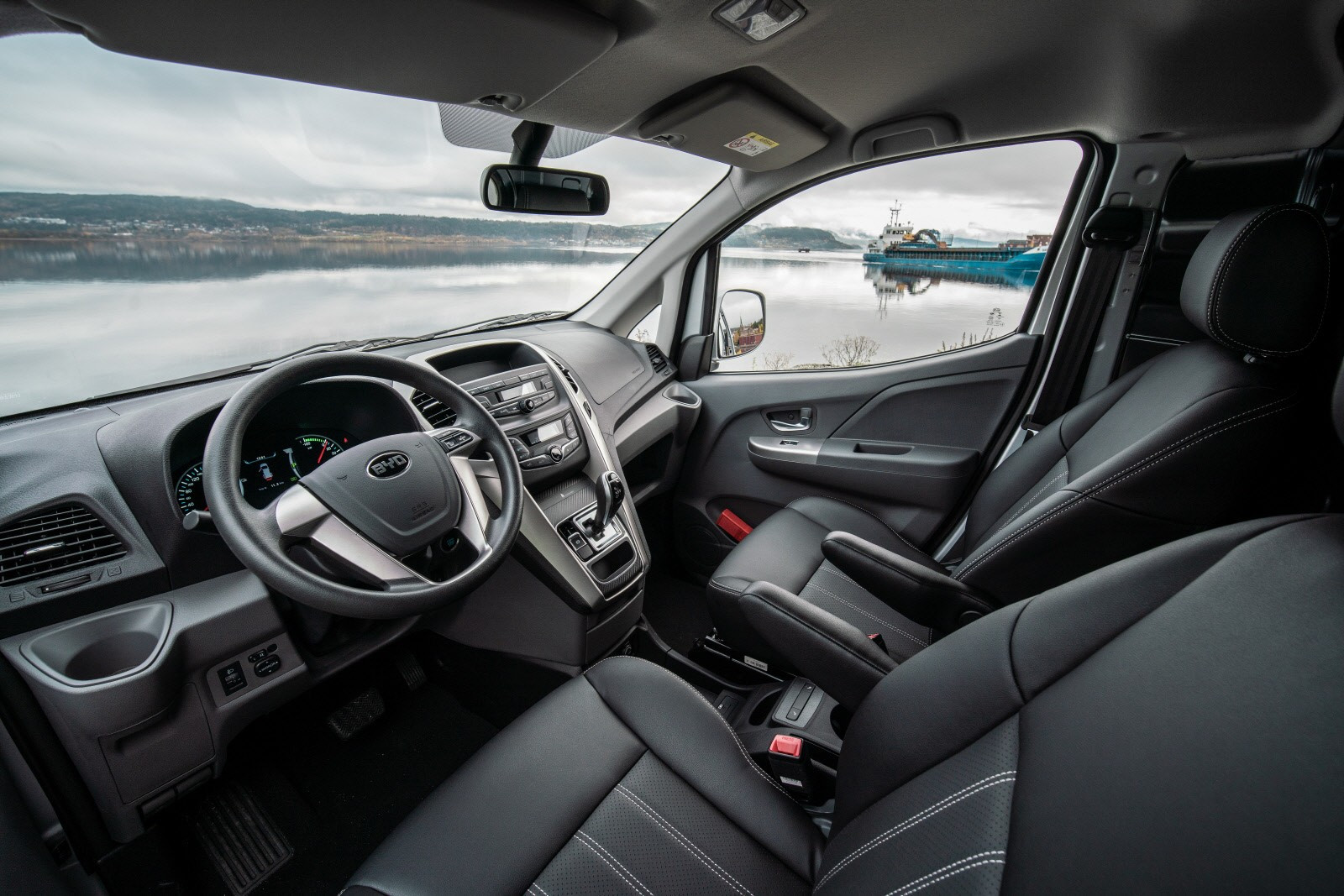BYD T3