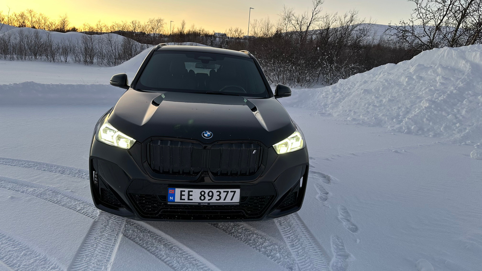 BMW iX1