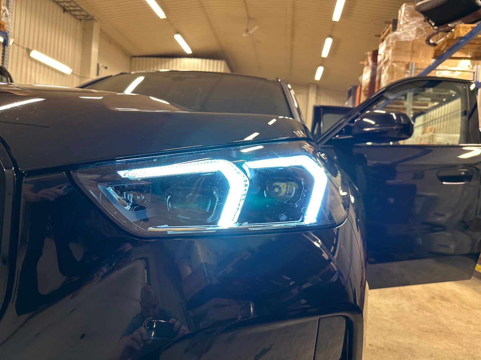BMW iX1
