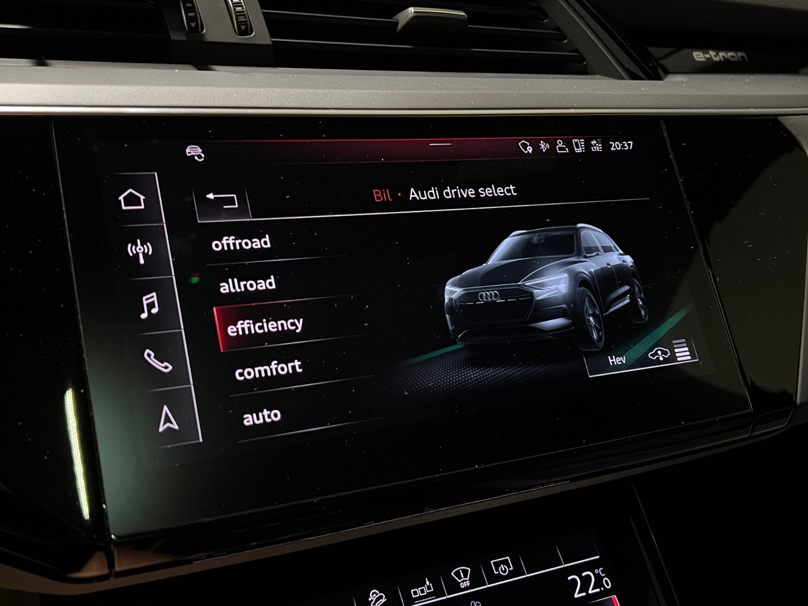 Audi e-tron
