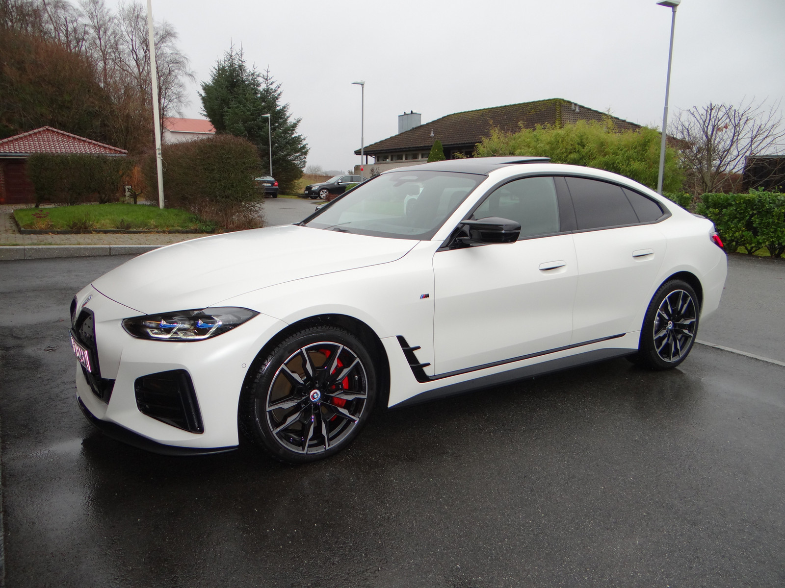 BMW i4 M50