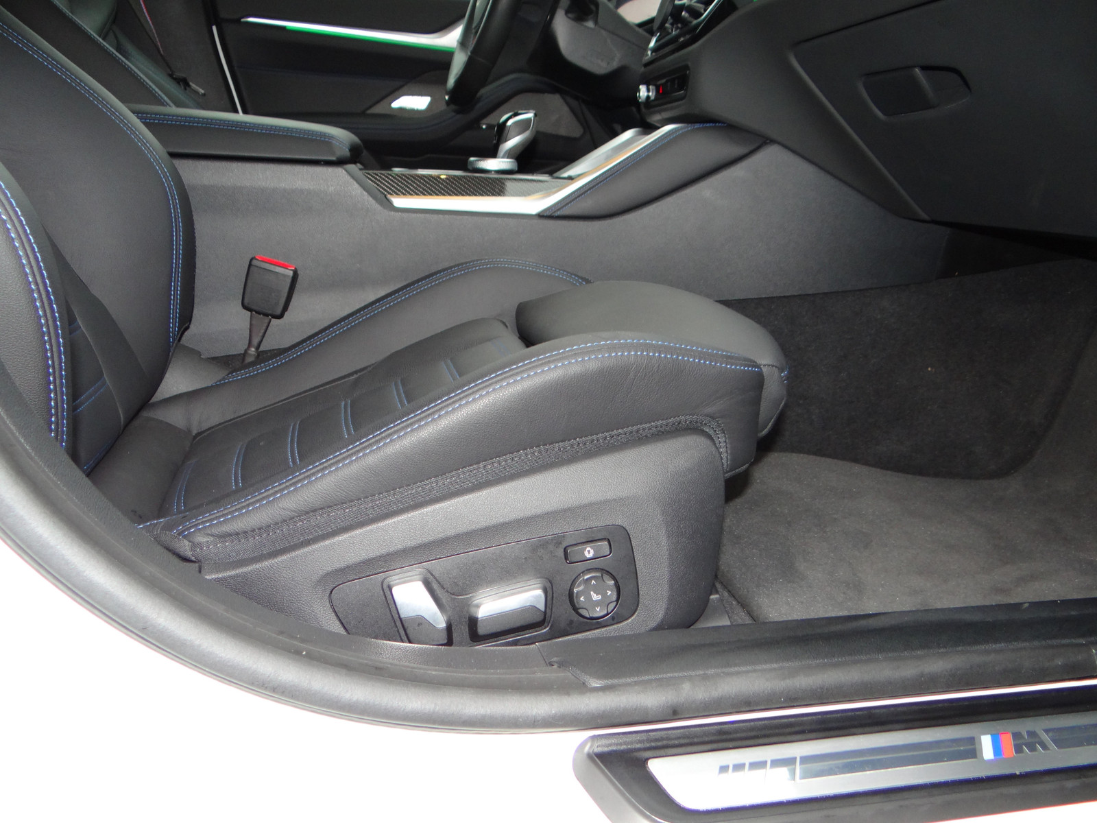 BMW i4 M50