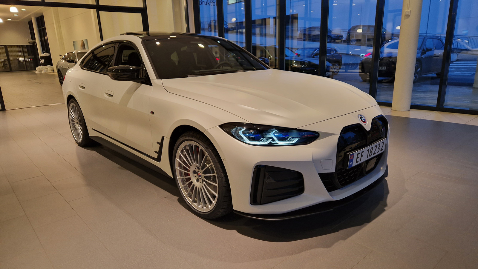 BMW i4 M50