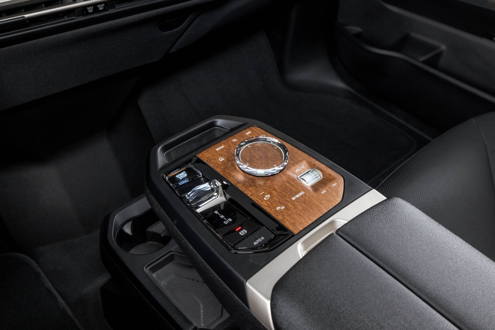 BMW iX xDrive 40