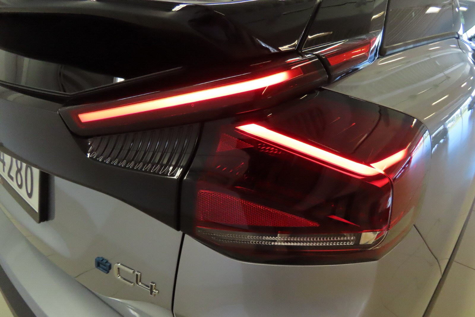 Citroen E-C4