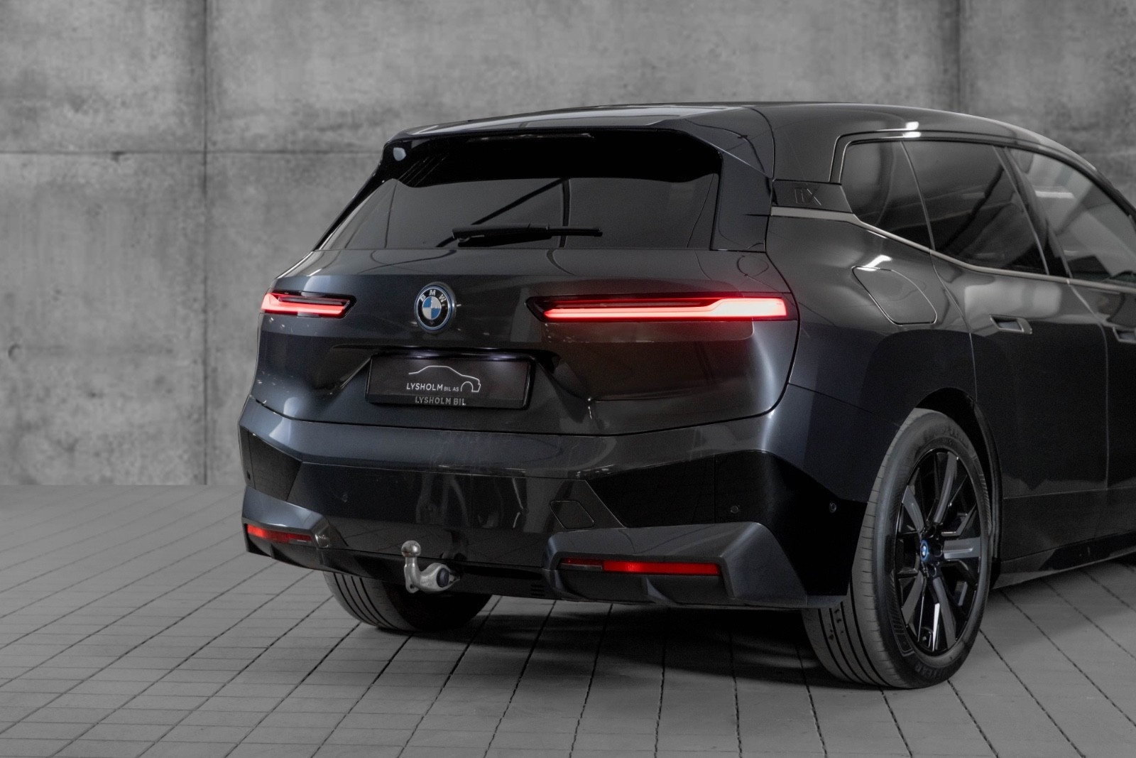 BMW iX xDrive 40