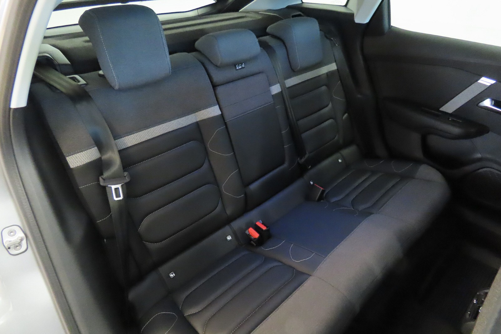 Citroen E-C4