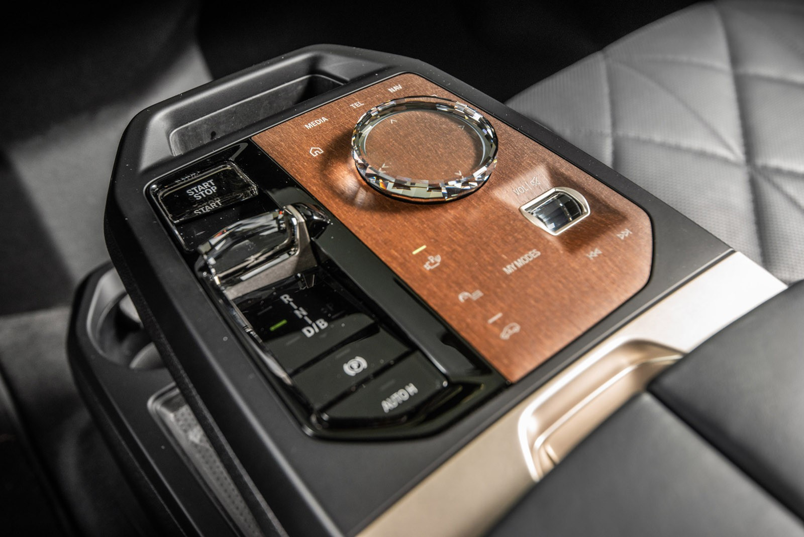 BMW iX xDrive 50
