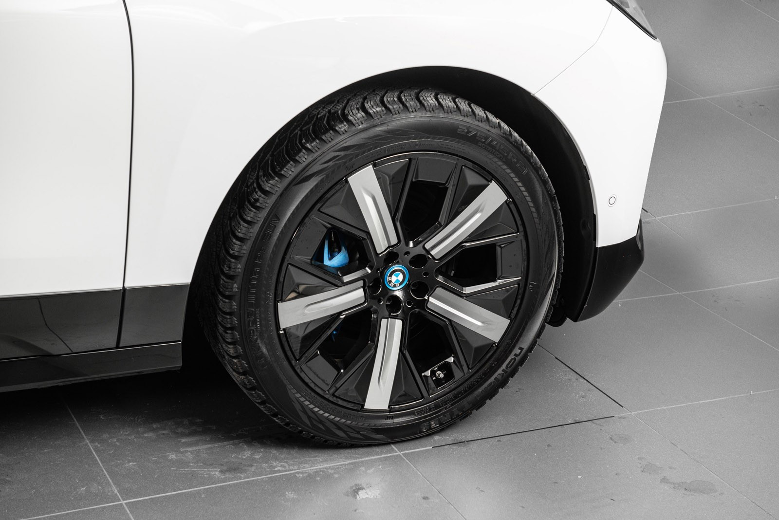 BMW iX xDrive 50