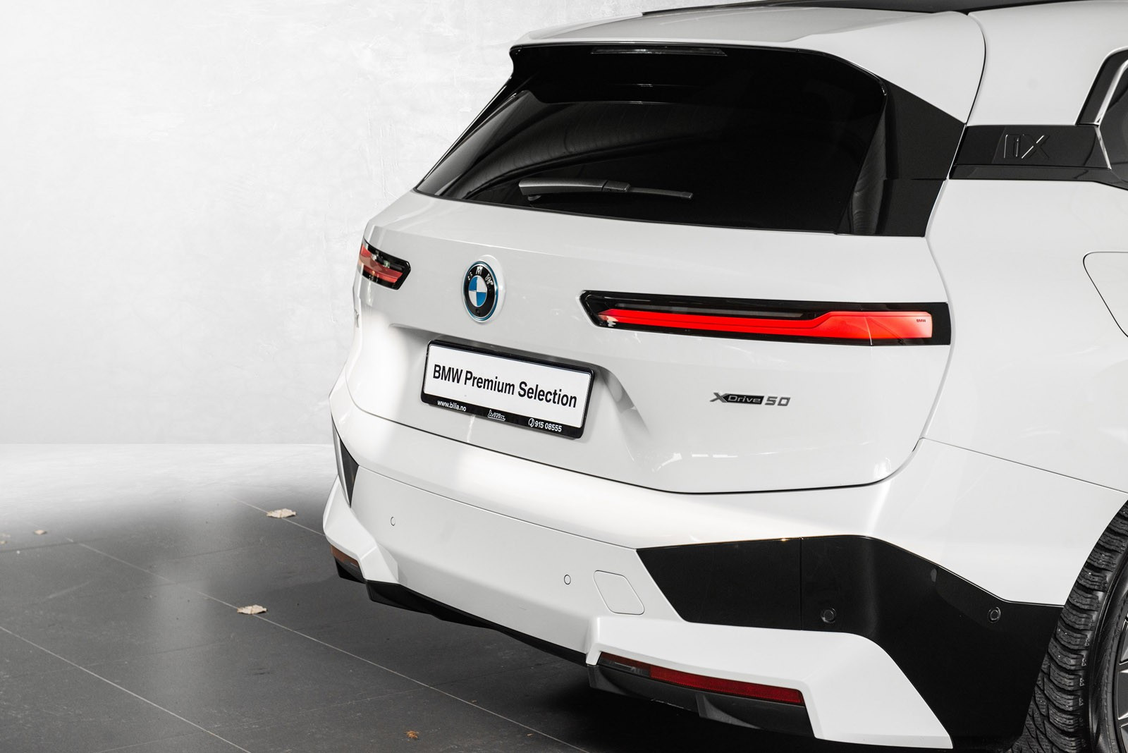 BMW iX xDrive 50
