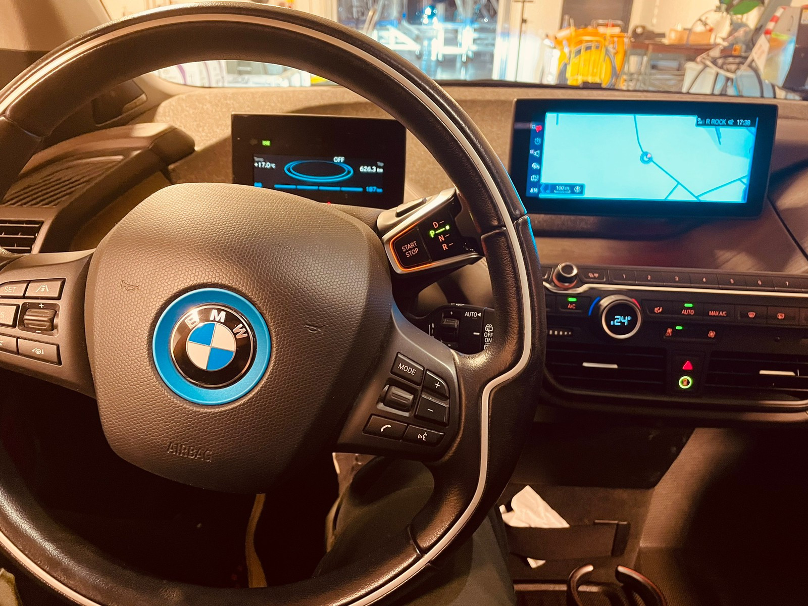 BMW i3