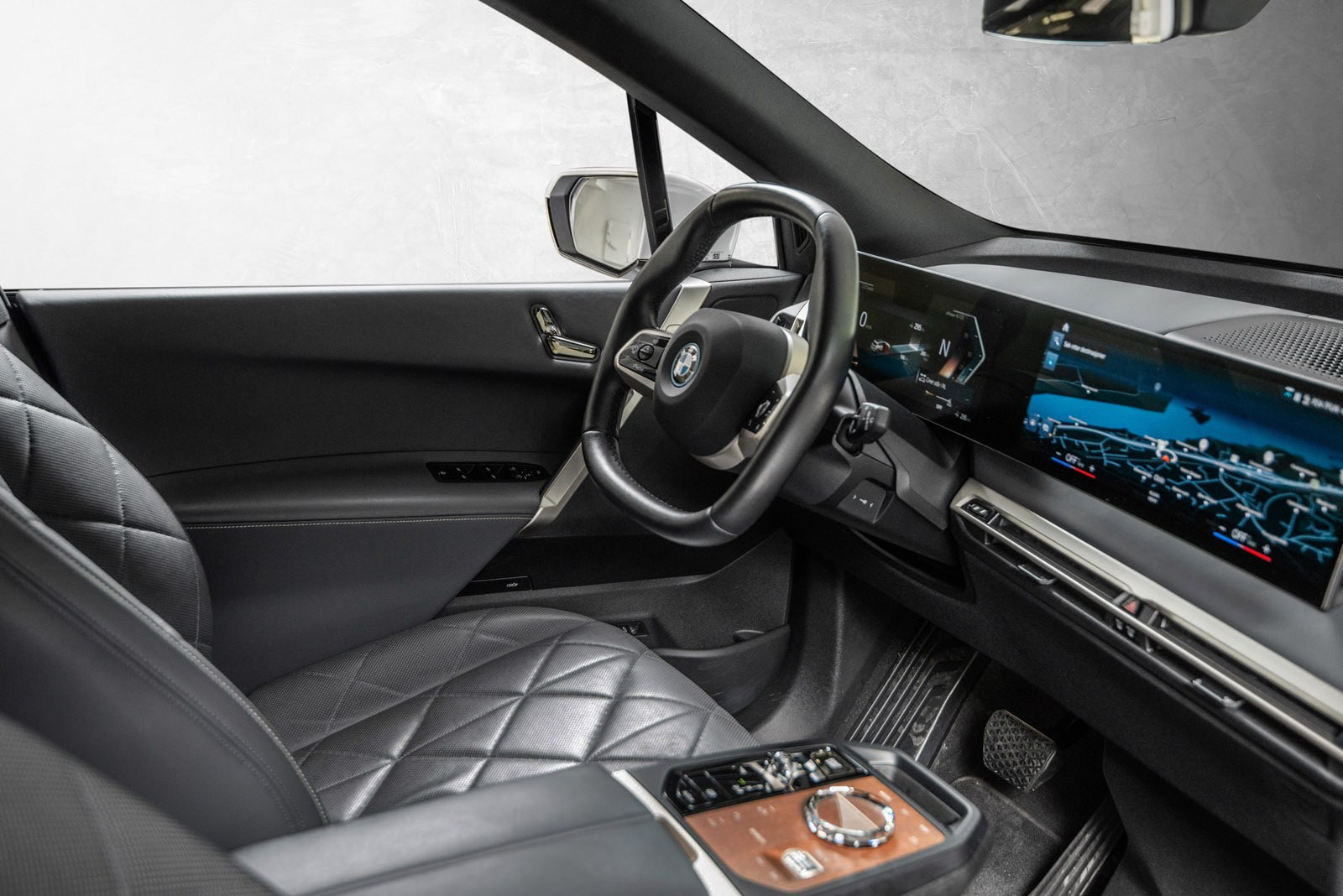 BMW iX xDrive 50