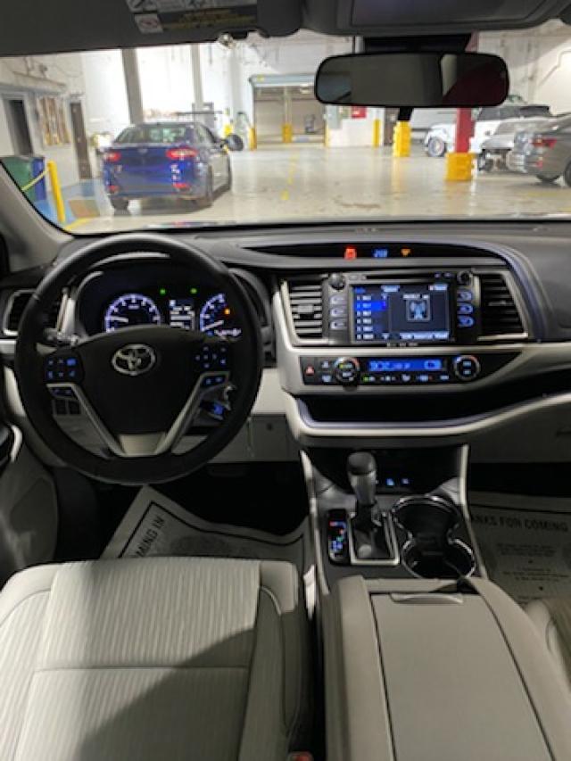Toyota Highlander 2019