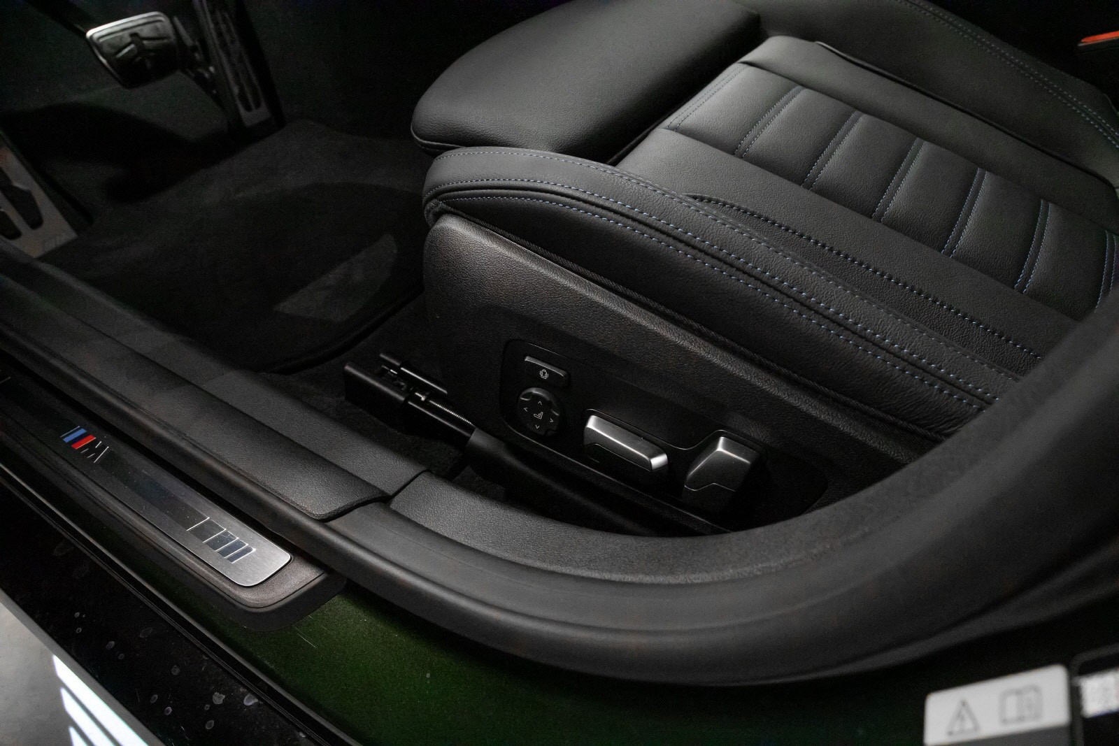 BMW i4 M50