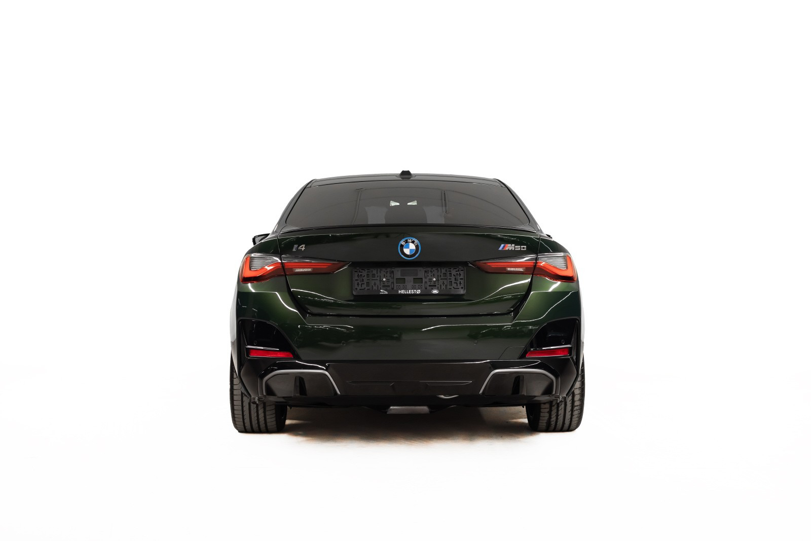 BMW i4 M50