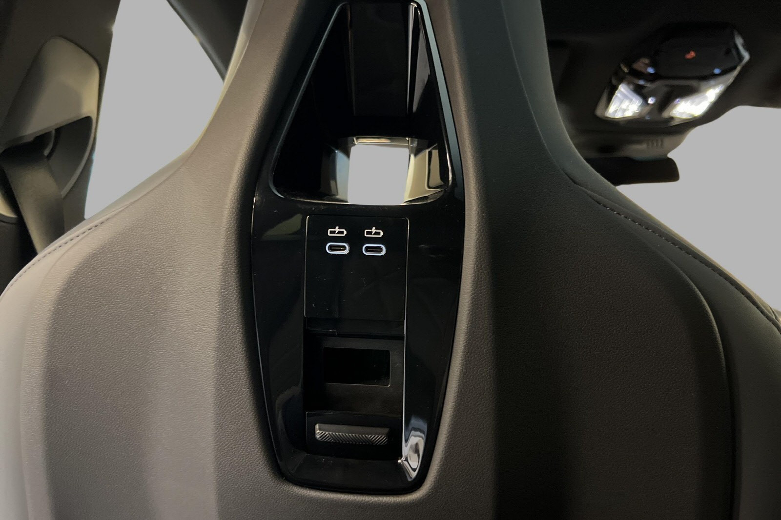 BMW iX xDrive 50