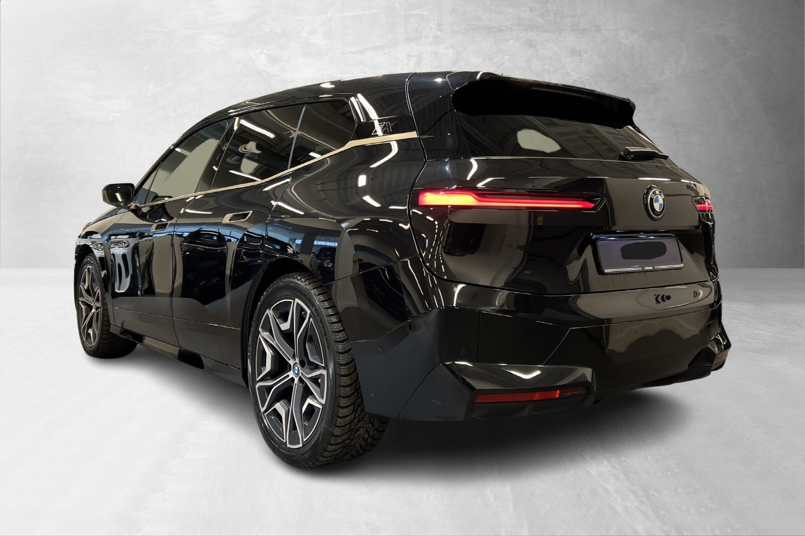 BMW iX xDrive 50
