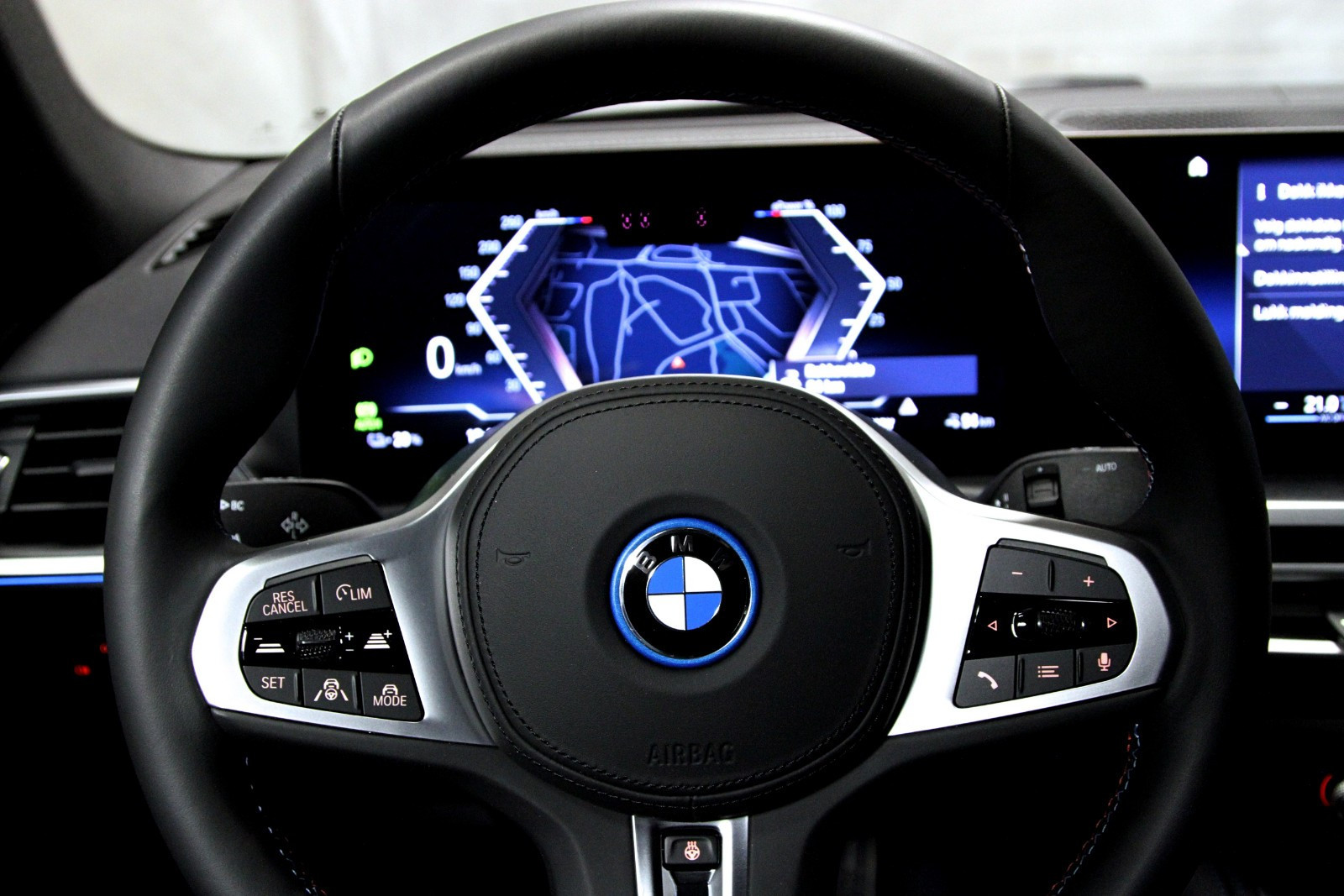 BMW i4 M50
