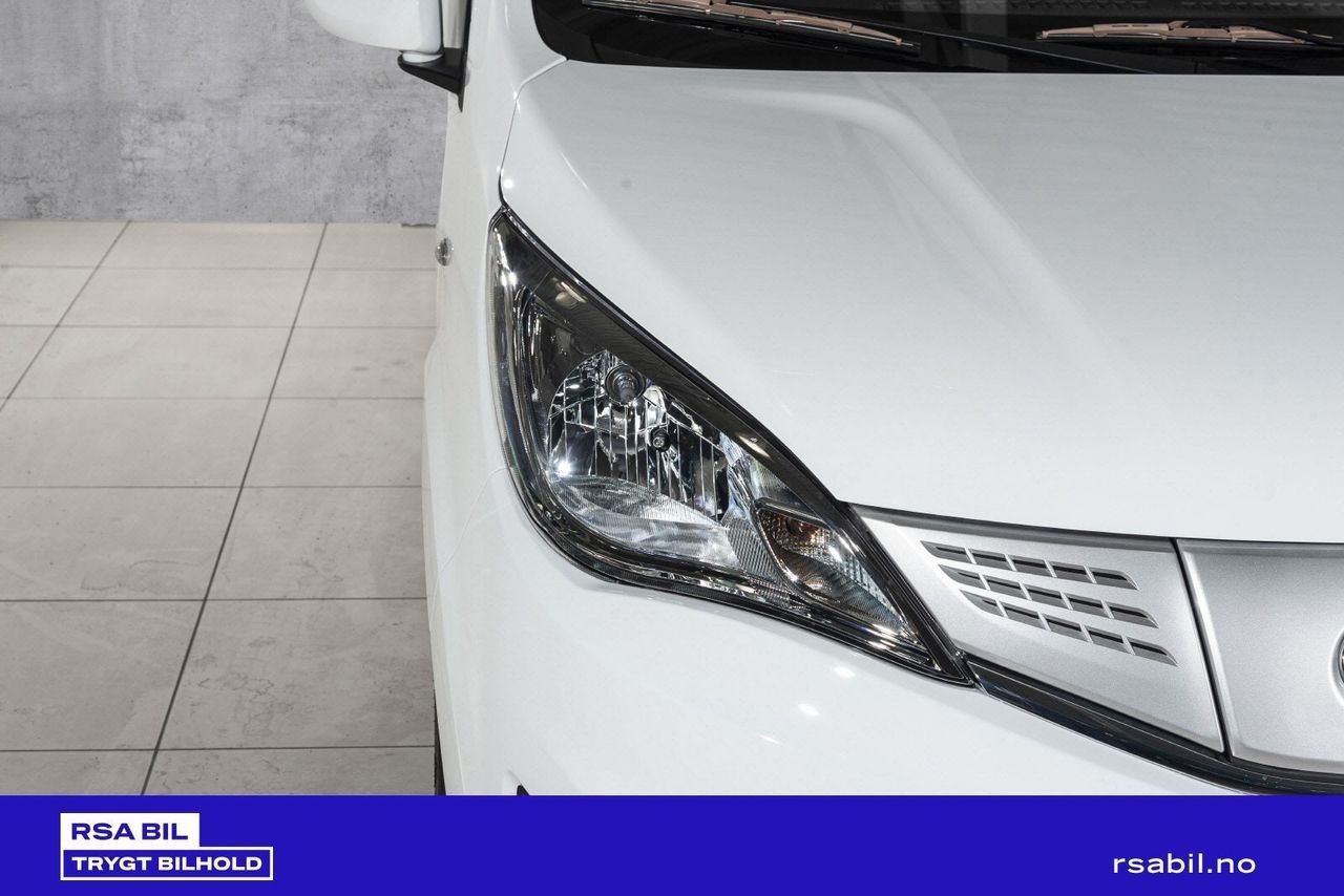 BYD T3