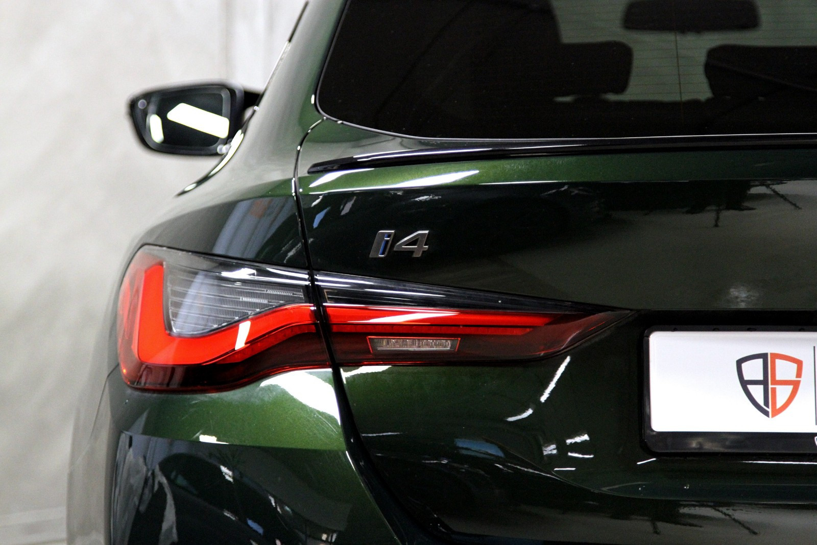 BMW i4 M50