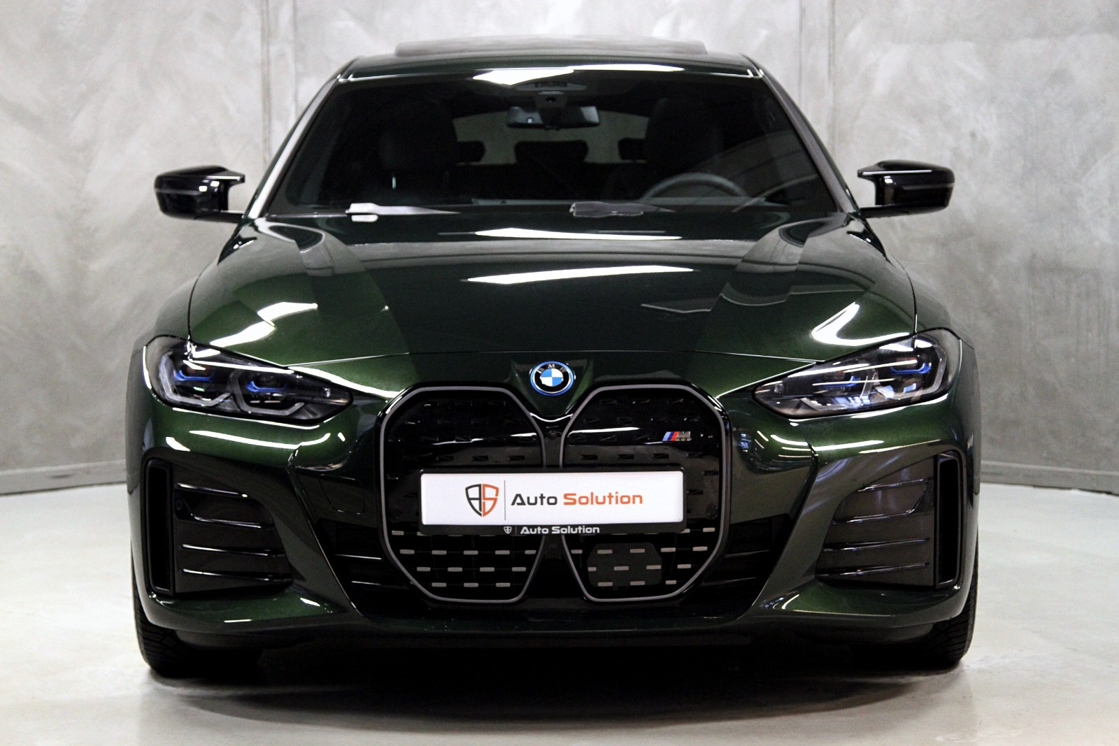 BMW i4 M50