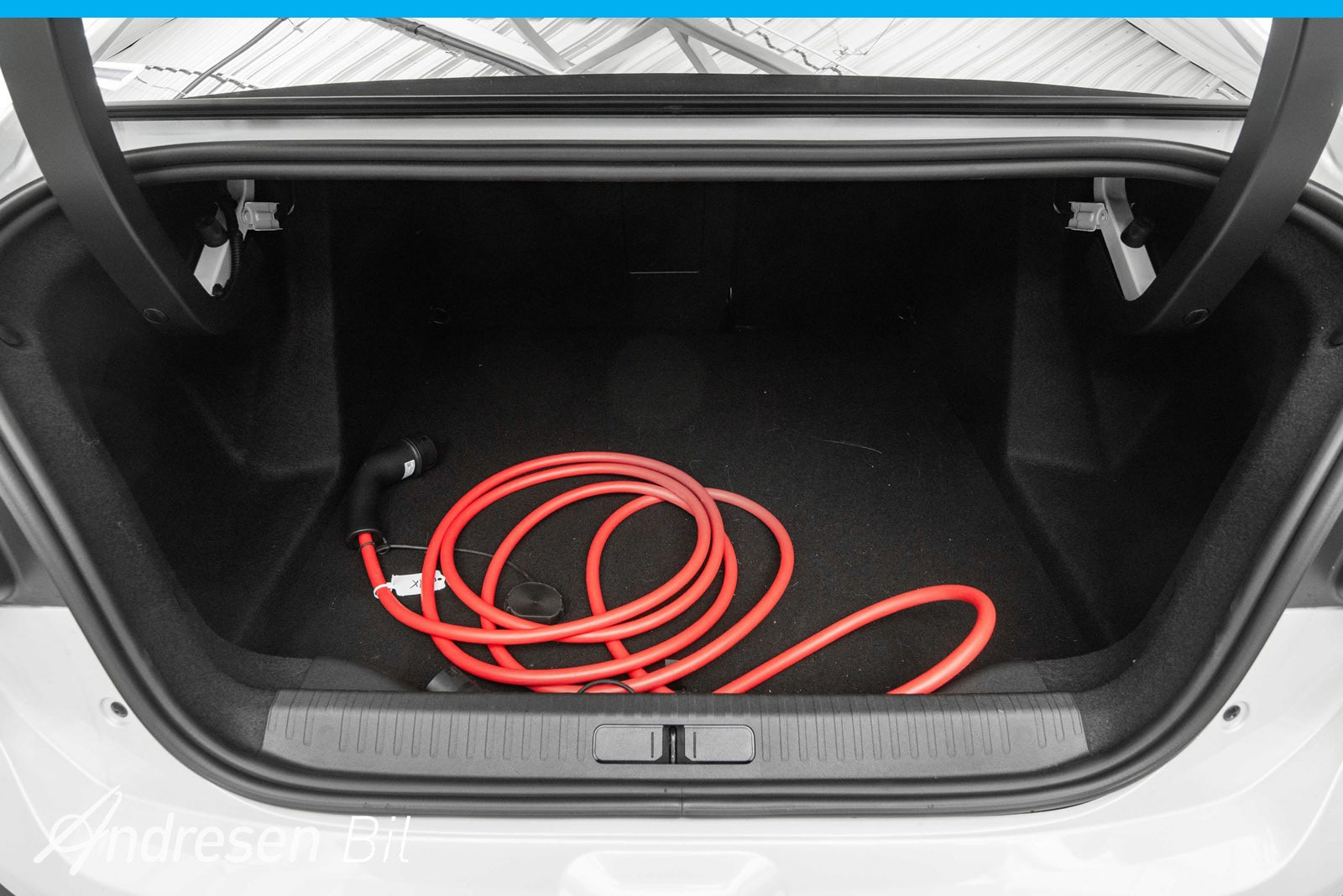 Citroen E-C4 X