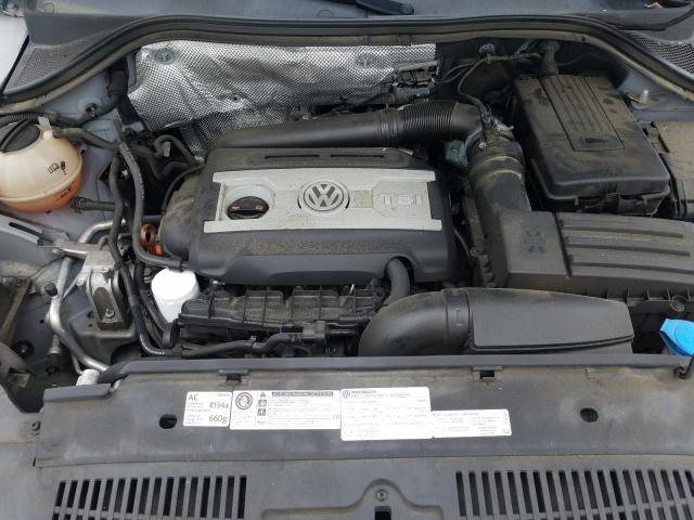 Volkswagen Tiguan S 2012