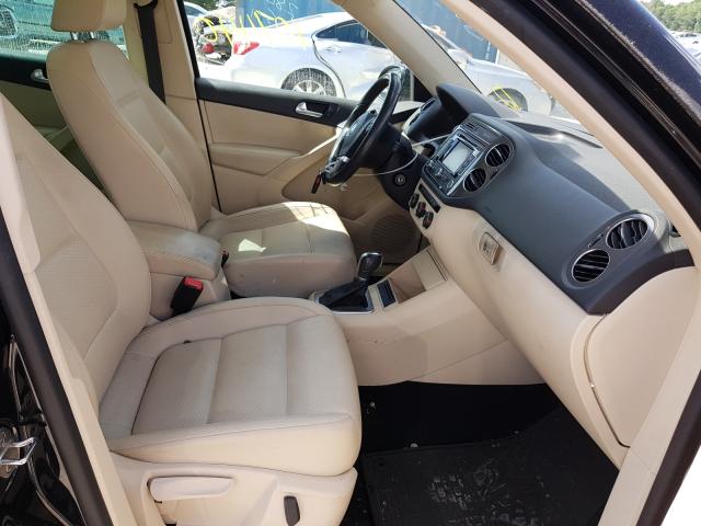 Volkswagen Tiguan S 2013