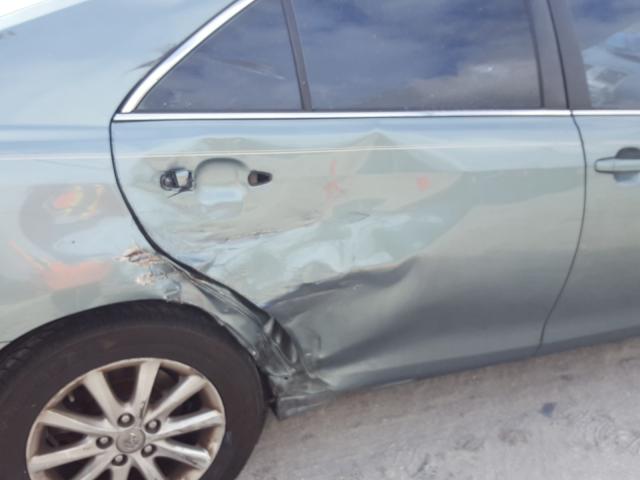 Toyota Camry Base 2010