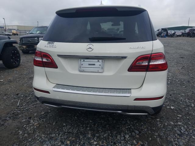 Mercedes-Benz ML 350 BLU 2013