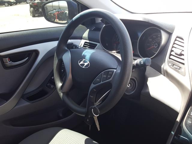 Hyundai Elantra SE 2016