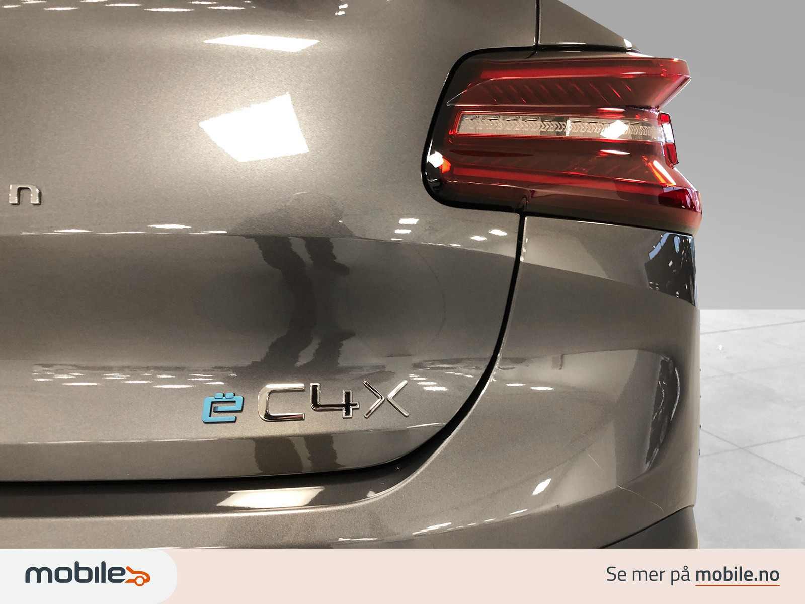 Citroen E-C4 X