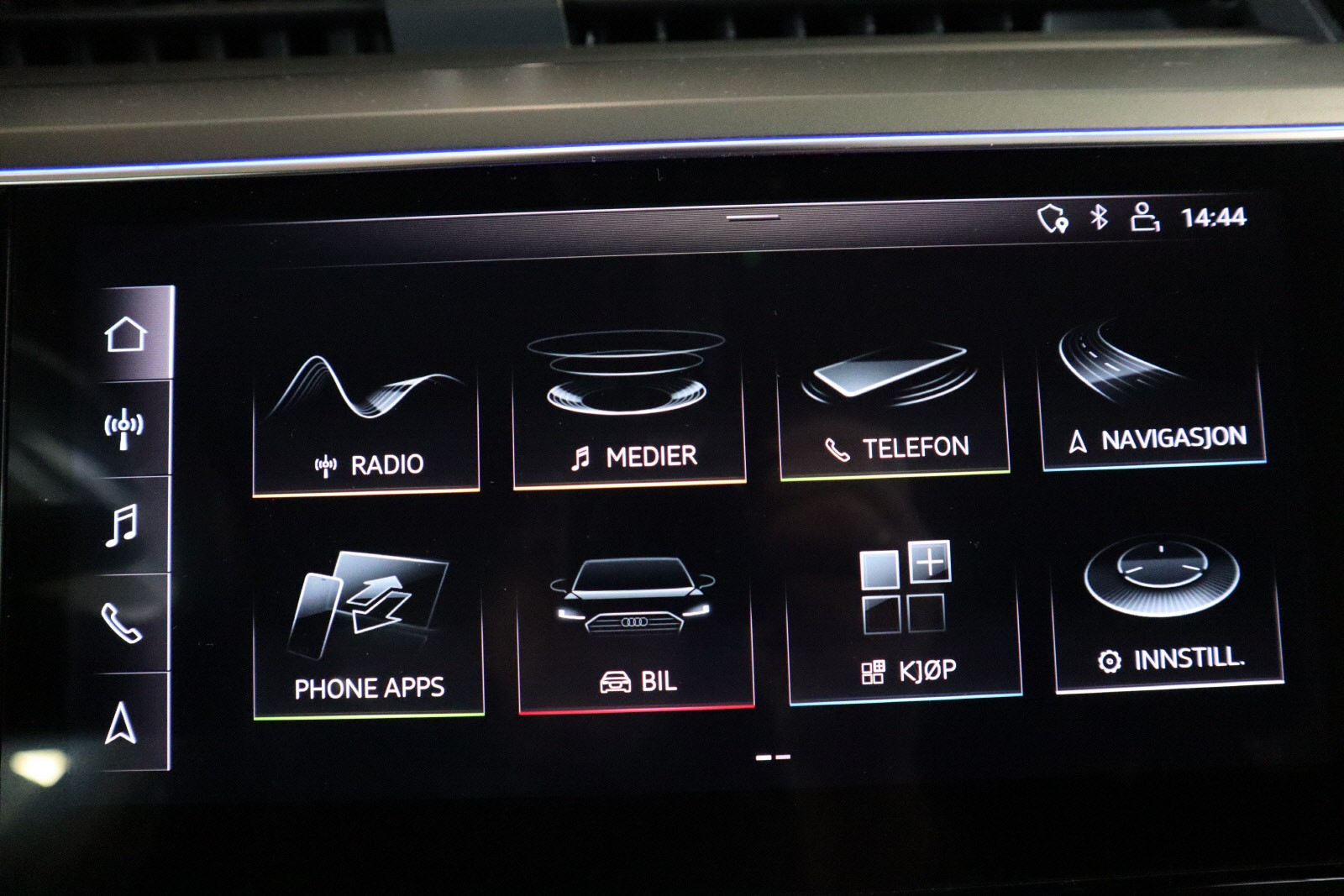 Audi e-tron
