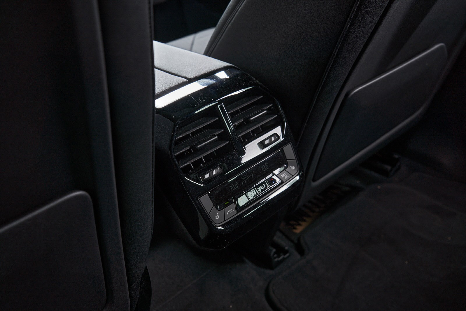 BMW iX xDrive 40