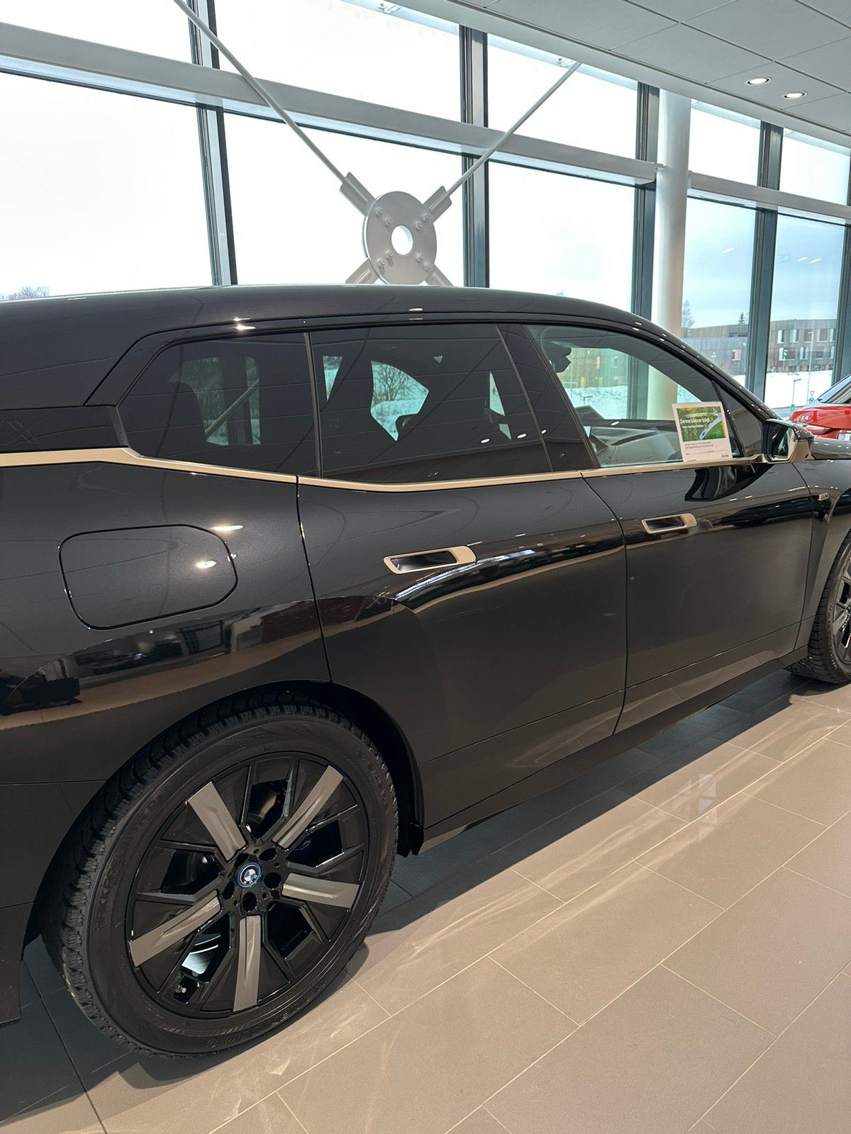 BMW iX M60