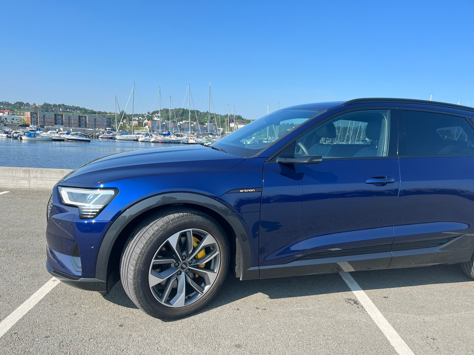 Audi e-tron