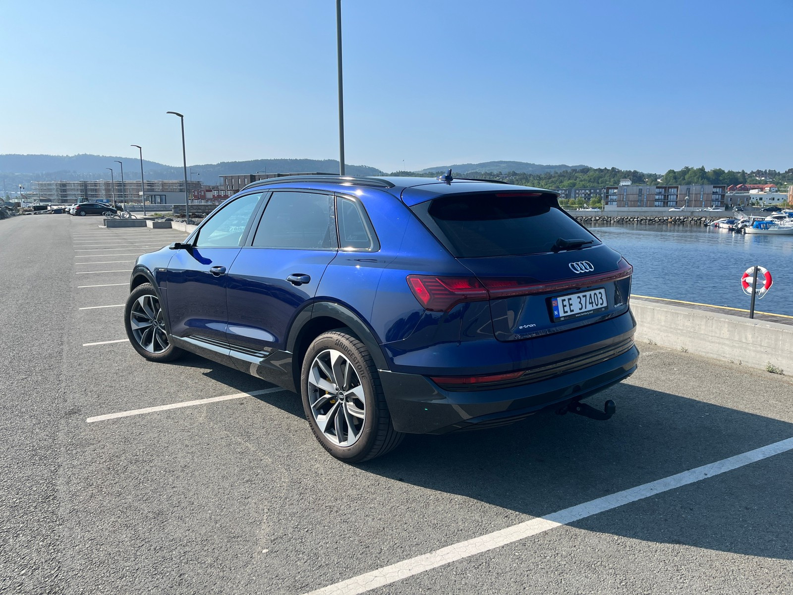 Audi e-tron