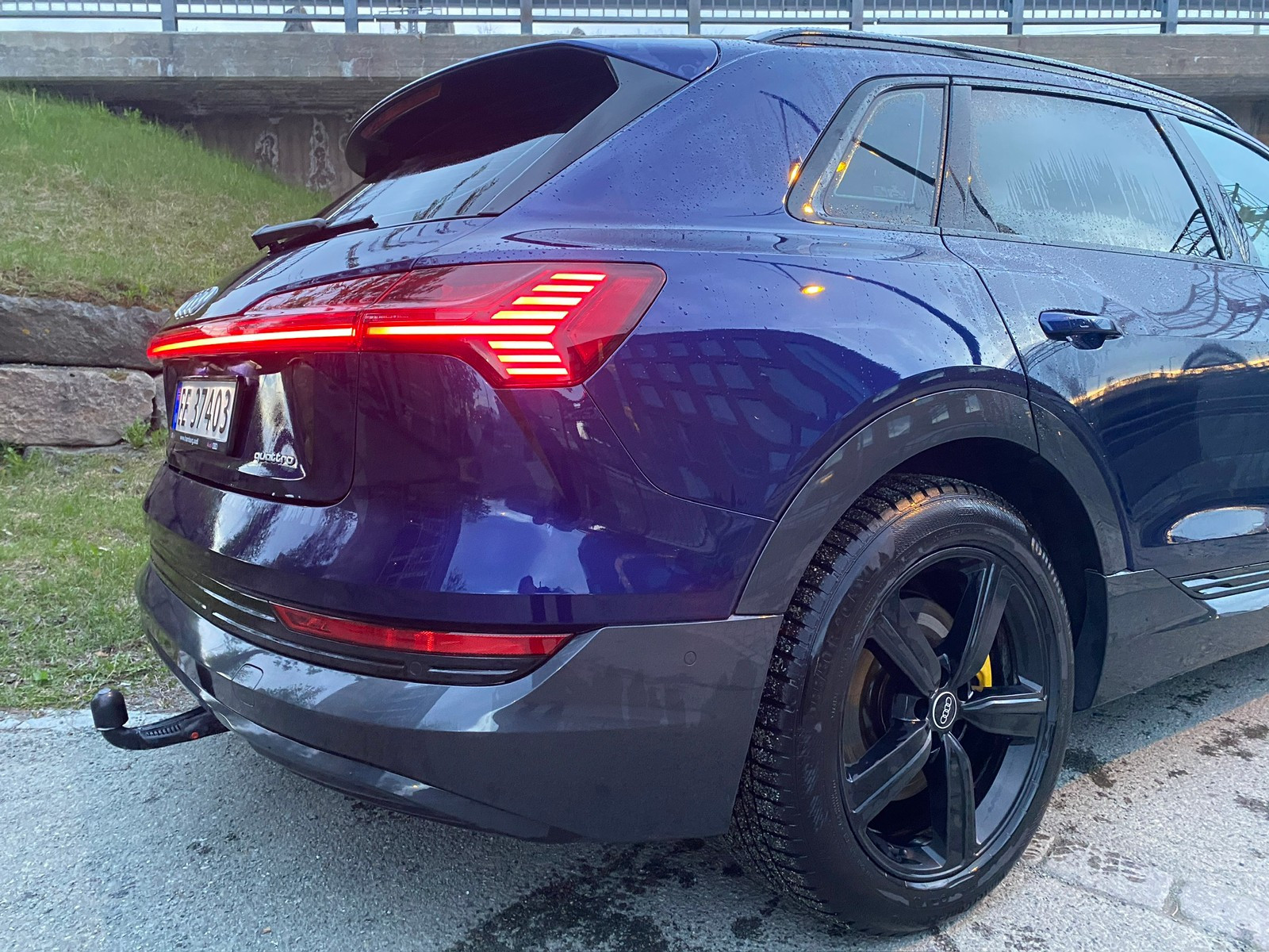 Audi e-tron