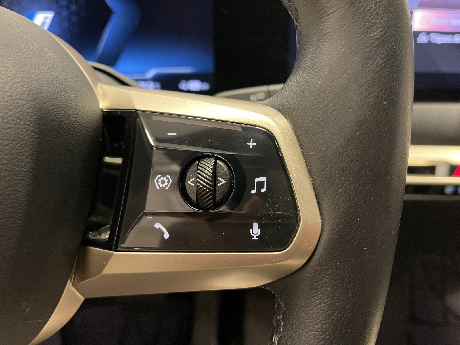 BMW iX xDrive 50
