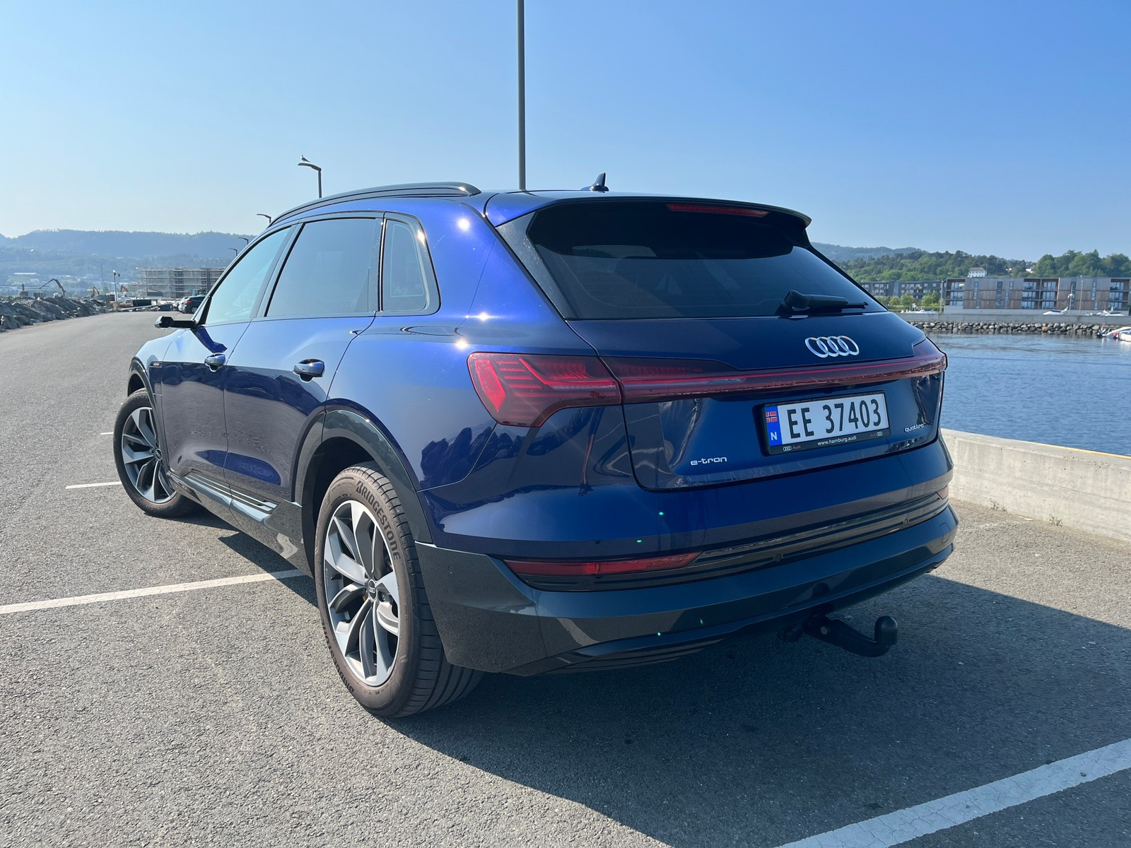 Audi e-tron