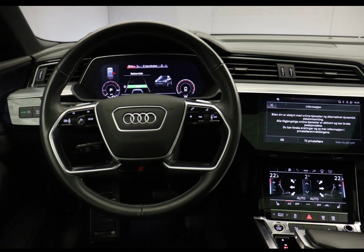 Audi e-tron