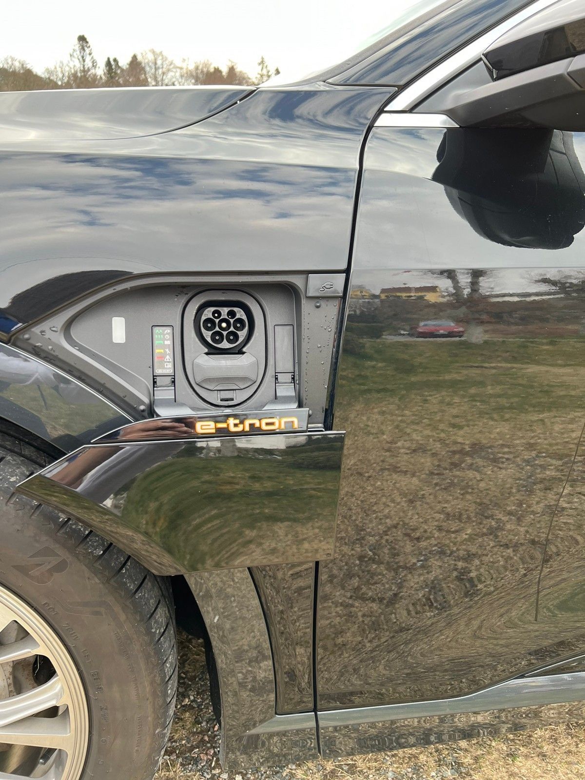 Audi e-tron