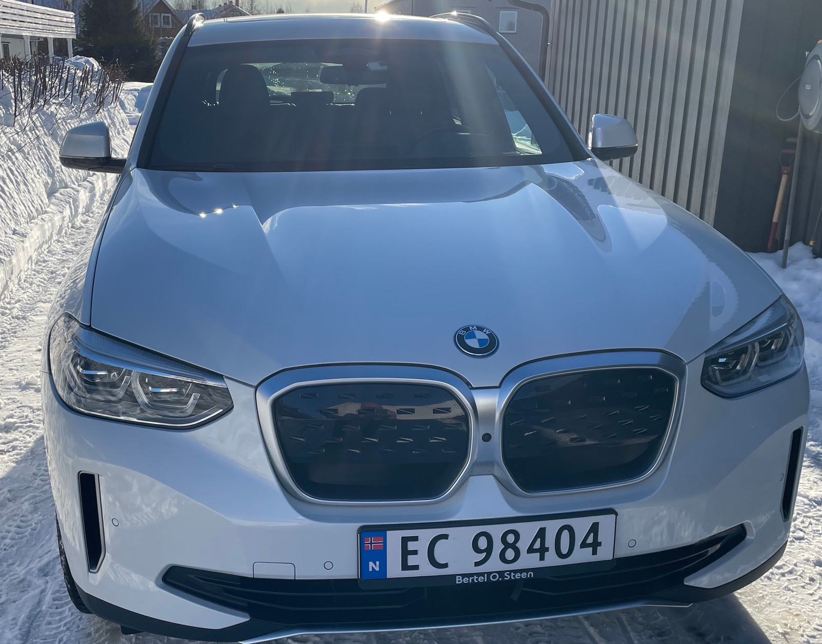 BMW iX3