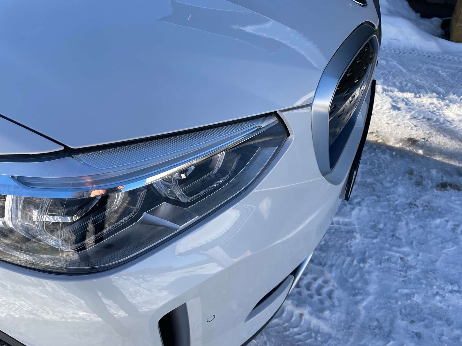 BMW iX3