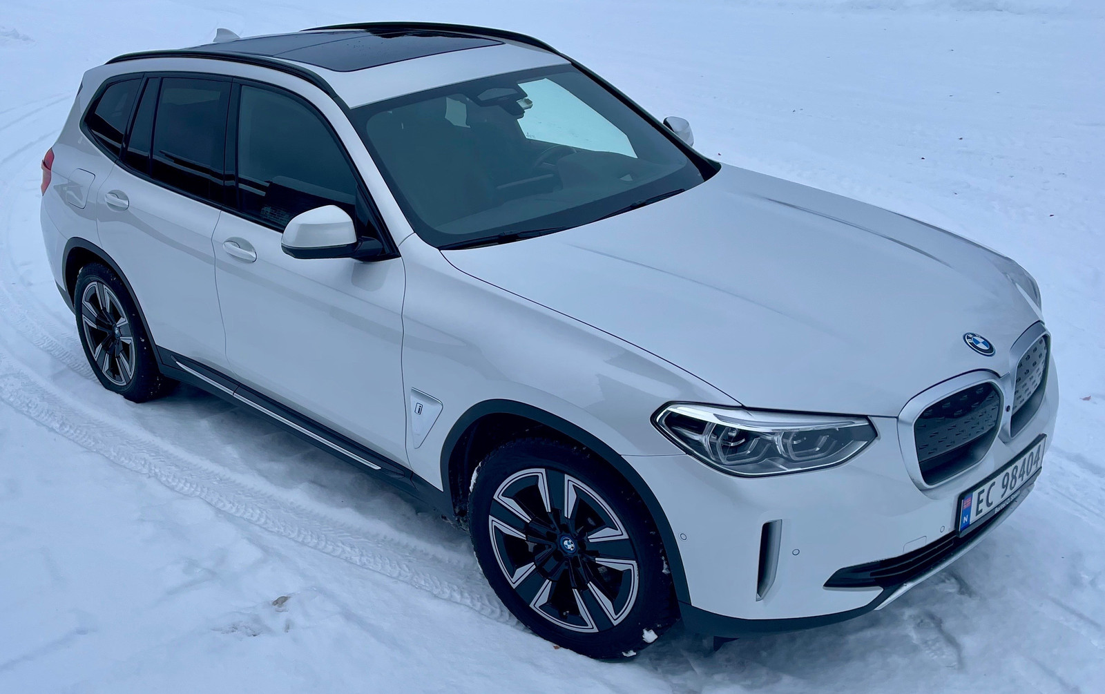 BMW iX3